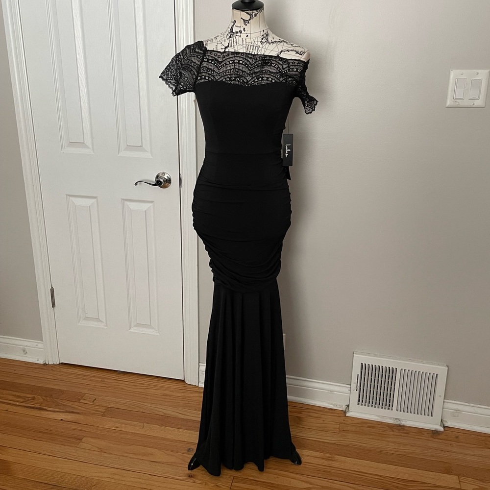 NWT Lulu’s Lace Off Shoulder Mermaid Ruched Draped Formal Evening gown prom XS